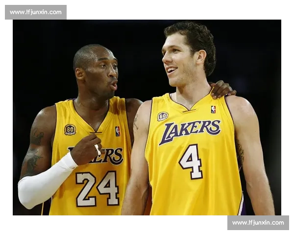 NBA季后赛战术解析：各队攻防策略大揭秘_20260526125426